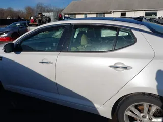 2013 Kia Optima EX with VIN 5XXGN4A70DG228426, listed as a IAAI auction lot 41498343 with 146,592 mi miles. Bid and sale history available at carsss.com. Image 14.