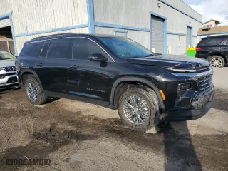 2024 Chevrolet Traverse AWD LT with VIN 1GNEVGKS8RJ167137, listed as a Copart auction lot 49174155 with 21,427 mi miles and Clean Title. Bid and sale history available at carsss.com. Image 4.