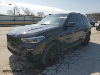 2021 BMW X5 xDrive40i with VIN 5UXCR6C00M9G55196, listed as a Copart auction lot 52712715 with 39,047 mi miles and Salvage Title. Bid and sale history available at carsss.com. Image 1.