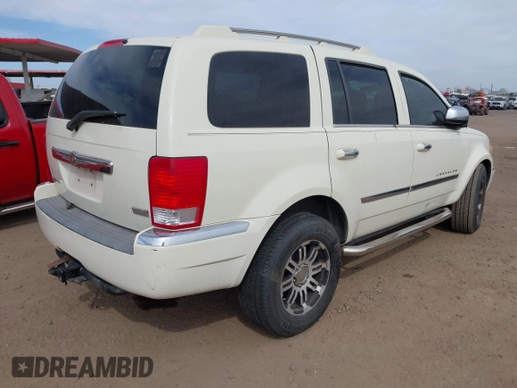2008 Chrysler Aspen Limited with VIN 1A8HX582X8F135912, listed as a IAAI auction lot 41514203 with 196,941 mi miles and . Bid and sale history available at DreamBid. Image 4.