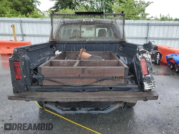 2017 Toyota Tacoma SR z VIN 5TFAX5GN9HX080402, wystawiony jako Copart lot #56507095 z przebiegiem 270 818 mil mil oraz Czysty tytuł • Clean title. Historia ofert i sprzedaży dostępna na DreamBid. Obrazek 6.