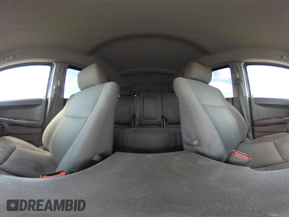 2007 Jeep Commander Sport z VIN 1J8HG48P17C695954, wystawiony jako IAAI lot #42106559 z przebiegiem Nie podano mil oraz . Historia ofert i sprzedaży dostępna na DreamBid. Obrazek 19.