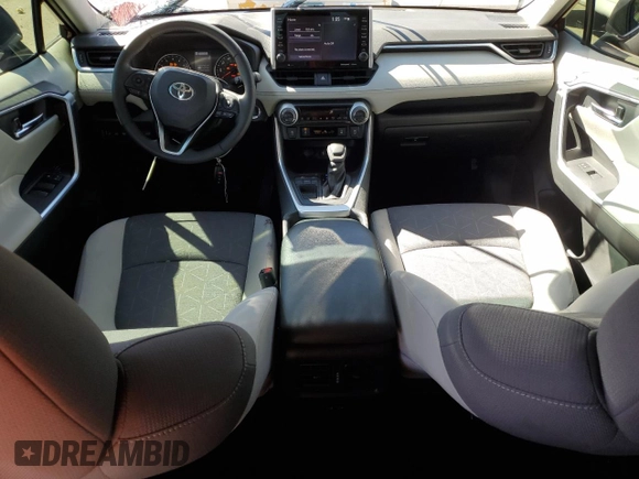 2022 Toyota RAV4 XLE with VIN JTMW1RFV0ND095383, listed as a Copart auction lot 77635504 with 30,886 mi miles and Salvage Title. Bid and sale history available at carsss.com. Image 8.