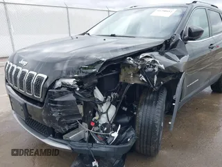 2019 Jeep Cherokee High Altitude с VIN 1C4PJMDN6KD162994, выставлен на аукционе IAAI как лот 41700652 с пробегом 93 112 миль миль и . История ставок и продаж доступна на DreamBid. Изображение 6.
