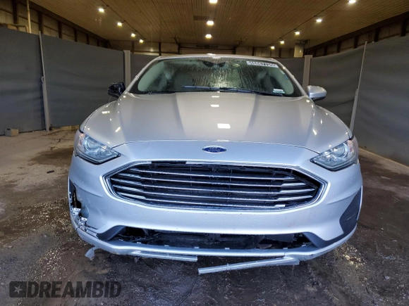 2019 Ford Fusion SE with VIN 3FA6P0LU7KR226789, listed as a Copart auction lot 48867755 with 200,260 mi miles and Clean Title. Bid and sale history available at DreamBid. Image 5.