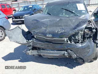 2014 Kia Soul with VIN KNDJN2A26E7069064, listed as a IAAI auction lot 40628119 with 1 mi miles. Bid and sale history available at carsss.com. Image 10.