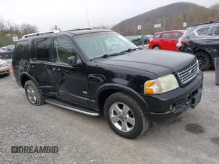 2003 Ford Explorer Limited z VIN 1FMDU75W23UC01032, wystawiony jako IAAI lot #41922485 z przebiegiem 318 766 mil mil oraz . Historia ofert i sprzedaży dostępna na DreamBid. Obrazek 1.