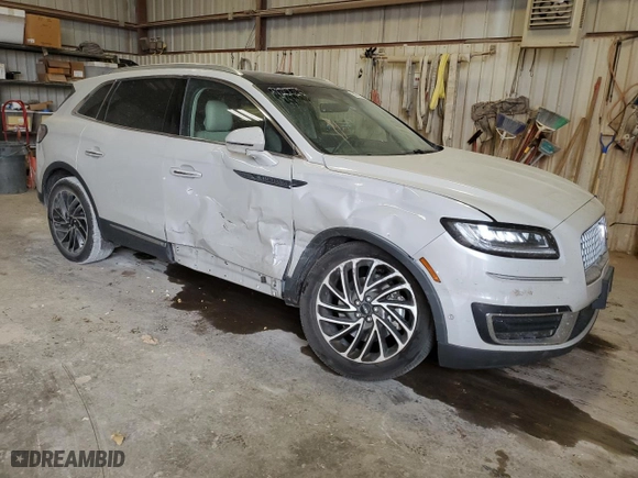 2019 Lincoln Nautilus Reserve with VIN 2LMPJ6L94KBL67011, listed as a Copart auction lot 50871225 with 0 mi miles and Salvage Title. Bid and sale history available at carsss.com. Image 4.