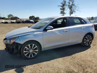 2018 Hyundai Elantra GT with VIN KMHH35LE8JU083147, listed as a Copart auction lot 73531074 with 38,095 mi miles and Salvage Title. Bid and sale history available at carsss.com. Image 1.