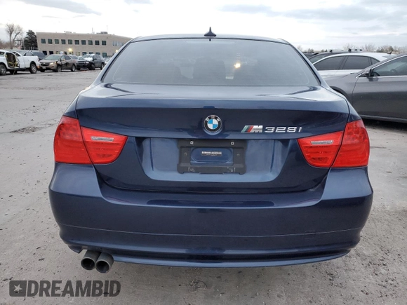 2011 BMW 3 Series 328i xDrive with VIN WBAPK7G53BNN71178, listed as a Copart auction lot 86697524 with 126,110 mi miles and Salvage Title. Bid and sale history available at carsss.com. Image 6.