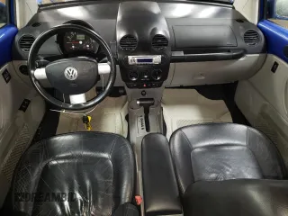2003 Volkswagen New Beetle Coupe GLS with VIN 3VWCK21C83M412418, listed as a Copart auction lot 80592134 with 131,556 mi miles and Salvage Title. Bid and sale history available at carsss.com. Image 8.
