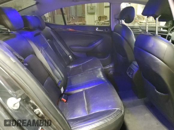 2014 Kia Cadenza Premium with VIN KNALN4D70E5124466, listed as a Copart auction lot 82614644 with 175,296 mi miles and Salvage Title. Bid and sale history available at carsss.com. Image 10.