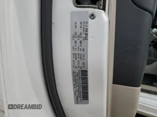 2020 Chrysler Voyager LX z VIN 2C4RC1CG0LR105113, wystawiony jako Copart lot #84686774 z przebiegiem 56 995 mil mil oraz Szkoda całkowita • Salvage title. Historia ofert i sprzedaży dostępna na DreamBid. Obrazek 13.