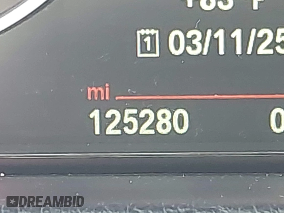 2015 BMW 3 Series 320i with VIN WBA3B1C53FK138341, listed as a IAAI auction lot 41757490 with 125,280 mi miles. Bid and sale history available at carsss.com. Image 7.