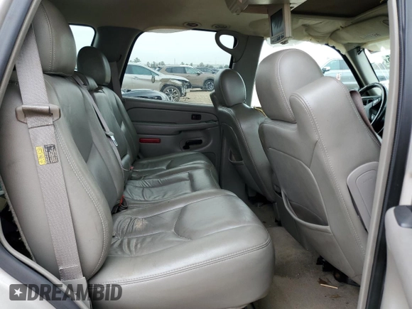 2005 Chevrolet Tahoe LS with VIN 1GNEC13T75R186414, listed as a Copart auction lot 43065675 with 267,169 mi miles and Salvage Title. Bid and sale history available at carsss.com. Image 11.