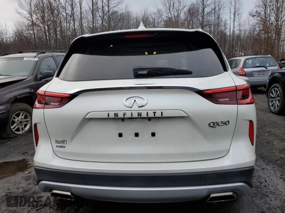 2019 Infiniti QX50 LUXE with VIN 3PCAJ5M34KF136350, listed as a Copart auction lot 37746743 with 48,540 mi miles. Bid and sale history available at carsss.com. Image 6.