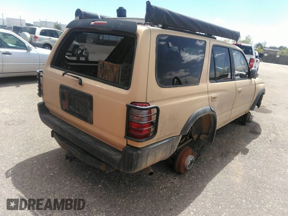 1998 Toyota 4Runner SR5 z VIN JT3HN86R3W0177146, wystawiony jako IAAI lot #42073056 z przebiegiem 318 147 mil mil oraz . Historia ofert i sprzedaży dostępna na DreamBid. Obrazek 4.