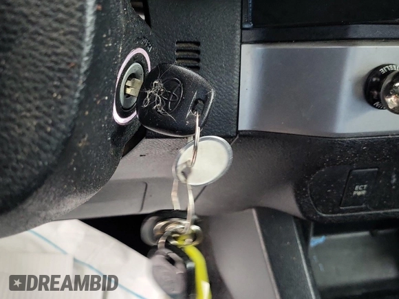 2019 Toyota Tacoma SR with VIN 5TFRX5GN1KX143485, listed as a IAAI auction lot 42763045 with 90,847 mi miles and . Bid and sale history available at DreamBid. Image 32.
