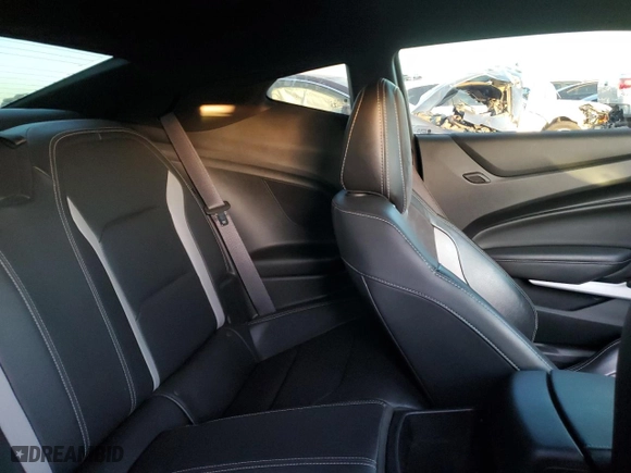 2019 Chevrolet Camaro 1SS with VIN 1G1FE1R73K0137057, listed as a Copart auction lot 86335504 with 33,960 mi miles and Salvage Title. Bid and sale history available at carsss.com. Image 11.