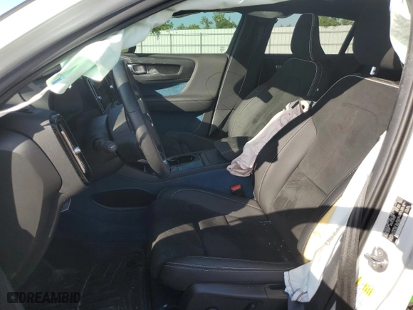 2023 Volvo C40 Recharge Pure Electric Ultimate with VIN YV4ED3GM0P2048887, listed as a Copart auction lot 63490724 with 23,045 mi miles and Salvage Title. Bid and sale history available at carsss.com. Image 7.
