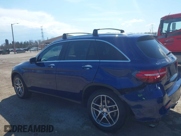 2017 Mercedes-Benz GLC with VIN WDC0G4JB8HF131862, listed as a IAAI auction lot 42109293 with 68,469 mi miles. Bid and sale history available at carsss.com. Image 14.