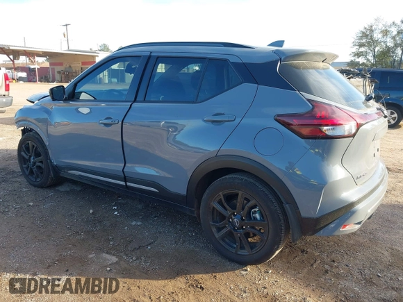 2024 Nissan Kicks SR with VIN 3N1CP5DV9RL479629, listed as a IAAI auction lot 41025530 with 9,915 mi miles. Bid and sale history available at carsss.com. Image 3.