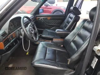 1991 Mercedes-Benz 420 with VIN WDBCA35E5MA601810, listed as a Copart auction lot 81968234 with 83,864 mi miles and Clean Title. Bid and sale history available at carsss.com. Image 7.