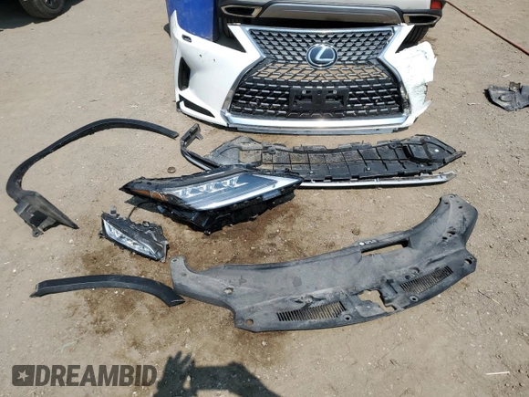 2022 Lexus RX 350 with VIN 2T2JZMDA3NC363826, listed as a Copart auction lot 56695255 with 12,916 mi miles and Salvage title. Bid and sale history available at DreamBid. Image 13.