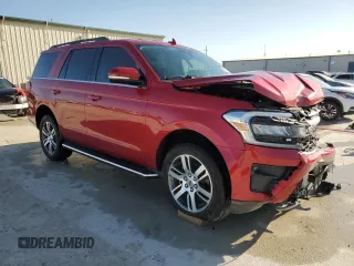 2022 Ford Expedition XLT with VIN 1FMJU1HT9NEA62872, listed as a Copart auction lot 48678665 with 35,621 mi miles and Clean title. Bid and sale history available at DreamBid. Image 4.