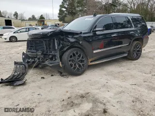 2019 Cadillac Escalade Luxury with VIN 1GYS4BKJ6KR273693, listed as a Copart auction lot 48101575 with 96,150 mi miles and Salvage Title. Bid and sale history available at carsss.com. Image 1.