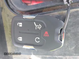 2022 GMC Terrain SLE z VIN 3GKALMEV4NL251688, wystawiony jako IAAI lot #41919002 z przebiegiem Nie podano mil oraz . Historia ofert i sprzedaży dostępna na DreamBid. Obrazek 11.