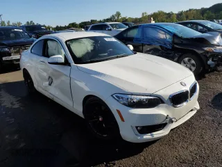 2015 BMW 2 Series 228i xDrive with VIN WBA1G9C52FVX96710, listed as a Copart auction lot 68546613 with 95,123 mi miles. Bid and sale history available at carsss.com. Image 4.