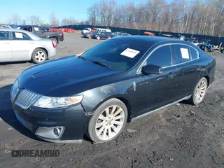 2010 Lincoln MKS with VIN 1LNHL9ER7AG614750, listed as a IAAI auction lot 41999684 with 190,000 mi miles. Bid and sale history available at carsss.com. Image 2.
