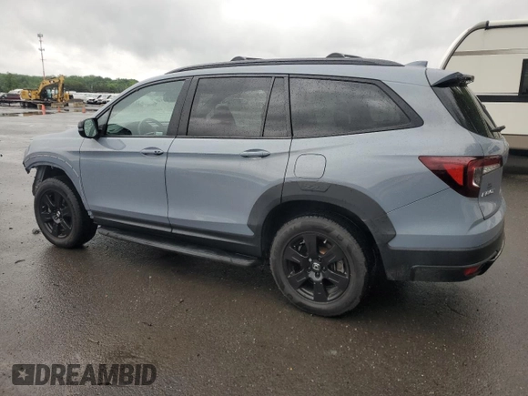 2022 Honda Pilot TrailSport z VIN 5FNYF6H81NB020409, wystawiony jako Copart lot #56401885 z przebiegiem 28 744 mil mil oraz Szkoda całkowita • Salvage title. Historia ofert i sprzedaży dostępna na DreamBid. Obrazek 2.