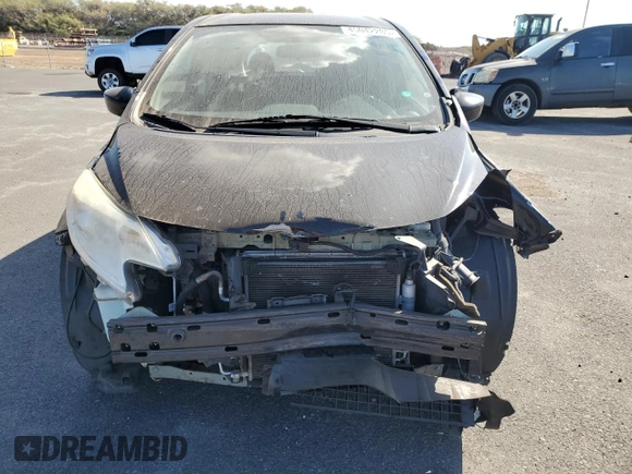 2015 Nissan Note SV with VIN 3N1CE2CP8FL393134, listed as a Copart auction lot 45042285 with 55,976 mi miles and Salvage Title. Bid and sale history available at DreamBid. Image 5.