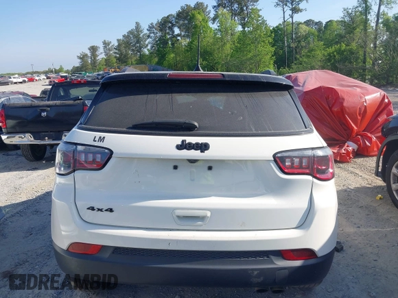 2021 Jeep Compass Altitude with VIN 3C4NJDBB2MT596181, listed as a IAAI auction lot 42026716 with 69,526 mi miles and . Bid and sale history available at DreamBid. Image 16.