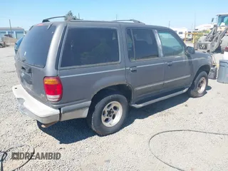 1998 Ford Explorer XL с VIN 1FMZU32E8WZC22954, выставлен на аукционе IAAI как лот 42805072 с пробегом 244 775 миль миль и . История ставок и продаж доступна на DreamBid. Изображение 4.