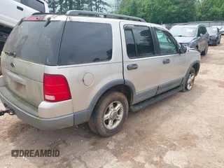 2003 Ford Explorer XLT z VIN 1FMZU63K63UB40896, wystawiony jako IAAI lot #42102966 z przebiegiem Nie podano mil oraz . Historia ofert i sprzedaży dostępna na DreamBid. Obrazek 4.