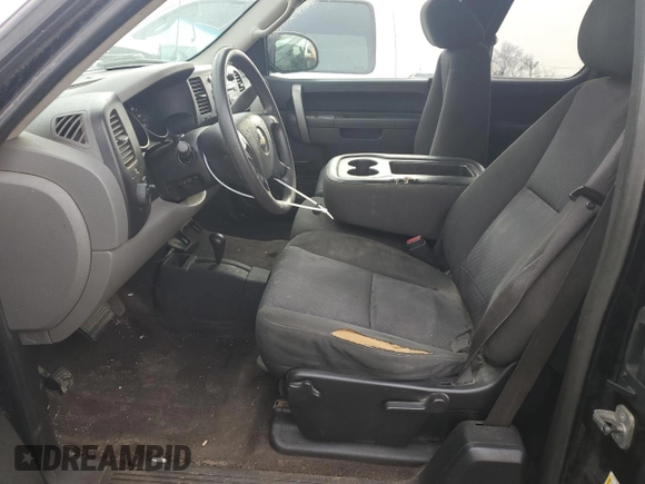 2010 Chevrolet Silverado 1500 LS with VIN 1GCSKREAXAZ186037, listed as a Copart auction lot 87435944 with 274,879 mi miles and Salvage Title. Bid and sale history available at DreamBid. Image 7.