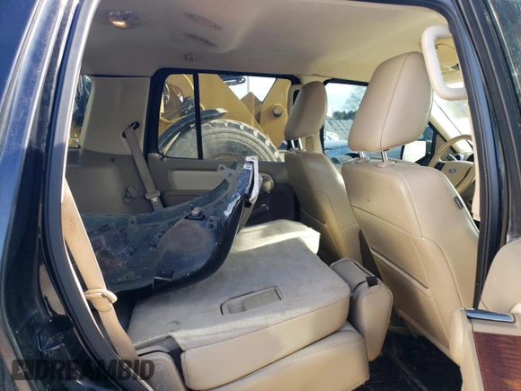 2010 Ford Explorer Eddie Bauer с VIN 1FMEU7EE8AUA40520, выставлен на аукционе Copart как лот 42647515 с пробегом 119 818 миль миль и Списание • Salvage title. История ставок и продаж доступна на DreamBid. Изображение 12.