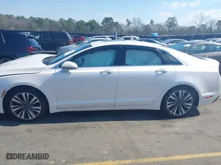 2017 Lincoln MKZ Reserve with VIN 3LN6L5E95HR613292, listed as a IAAI auction lot 41666042 with 143,239 mi miles. Bid and sale history available at carsss.com. Image 14.