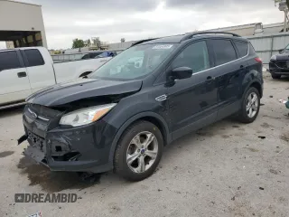 2016 Ford Escape SE z VIN 1FMCU0GX1GUA38968, wystawiony jako Copart lot #54554905 z przebiegiem 174 595 mil mil oraz Szkoda całkowita • Salvage title. Historia ofert i sprzedaży dostępna na DreamBid. Obrazek 1.