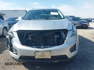 2017 Cadillac XT5 Luxury FWD z VIN 1GYKNBRS3HZ223077, wystawiony jako IAAI lot #42091584 z przebiegiem 154 664 mil mil oraz . Historia ofert i sprzedaży dostępna na DreamBid. Obrazek 12.