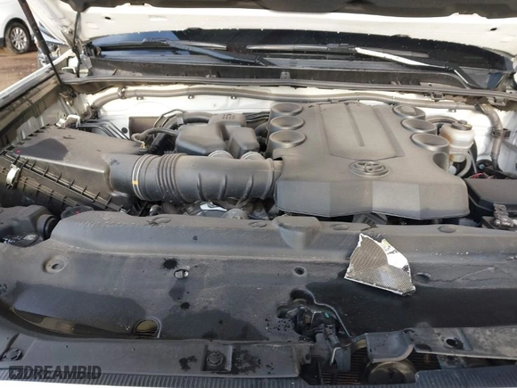 2018 Toyota 4Runner SR5 with VIN JTEZU5JR2J5181608, listed as a IAAI auction lot 41072241 with 104,230 mi miles. Bid and sale history available at carsss.com. Image 10.