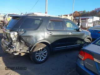 2011 Ford Explorer XLT z VIN 1FMHK8D81BGA12515, wystawiony jako IAAI lot #40815864 z przebiegiem 195 184 mil mil oraz . Historia ofert i sprzedaży dostępna na DreamBid. Obrazek 13.