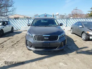 2019 Kia Sorento LX with VIN 5XYPGDA38KG515237, listed as a IAAI auction lot 41782259 with 55,543 mi miles. Bid and sale history available at carsss.com. Image 12.