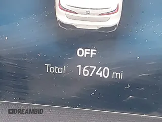 2024 BMW 7 Series 740i с VIN WBA23EH00RCP27147, выставлен на аукционе IAAI как лот 41932339 с пробегом 16 740 миль миль и . История ставок и продаж доступна на DreamBid. Изображение 15.