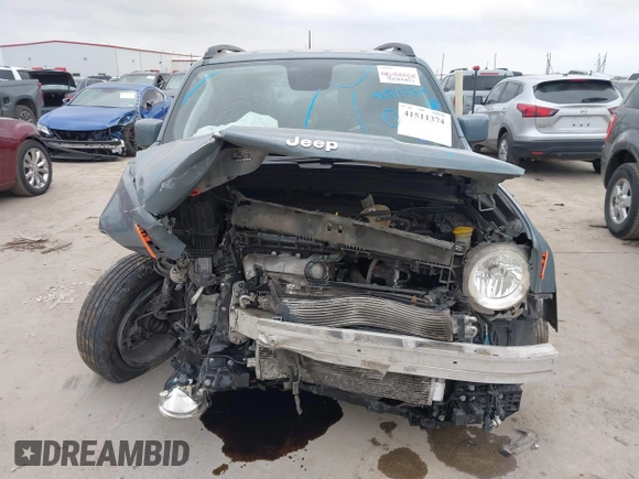 2018 Jeep Renegade Latitude with VIN ZACCJABB9JPH85547, listed as a IAAI auction lot 41511374 with 79,837 mi miles. Bid and sale history available at carsss.com. Image 13.
