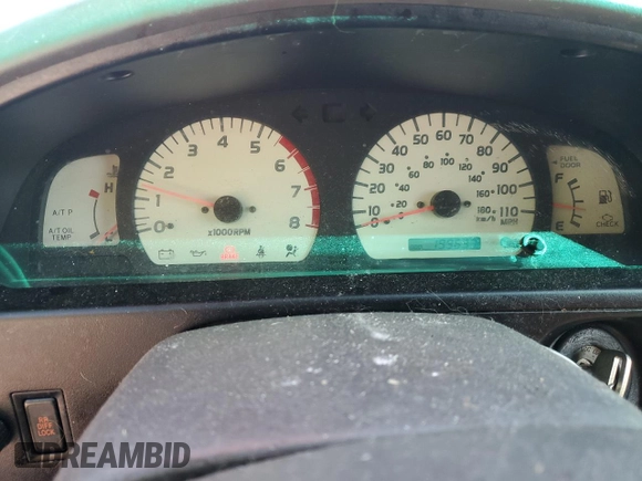 2004 Toyota Tacoma z VIN 5TEWN72N74Z389013, wystawiony jako Copart lot #55796005 z przebiegiem 199 637 mil mil oraz Czysty tytuł • Clean title. Historia ofert i sprzedaży dostępna na DreamBid. Obrazek 9.