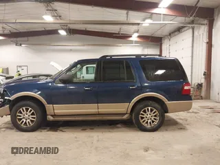 2012 Ford Expedition XLT с VIN 1FMJU1J52CEF06120, выставлен на аукционе IAAI как лот 41099288 с пробегом 214 026 миль миль и . История ставок и продаж доступна на DreamBid. Изображение 14.